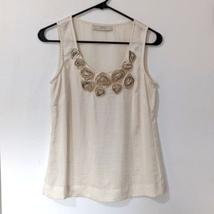 Lightweight sleeveless top with floral detail